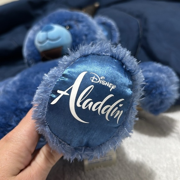 2019 Genie from Aladdin Build-A-Bear - Picture 4 of 6